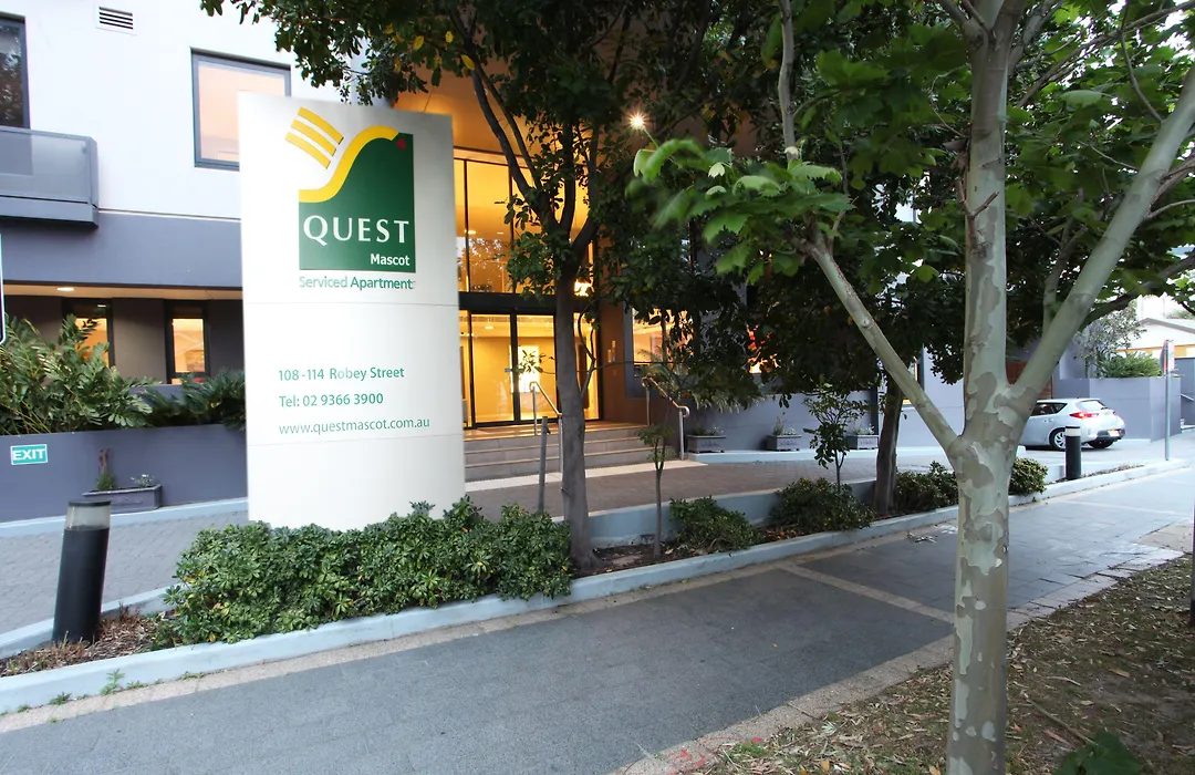 Quest Mascot-1