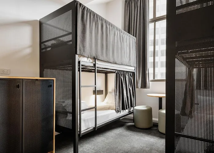 Yha Sydney Central